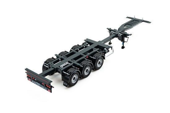 Pacton anthracite retractable container chassis for maritime transport